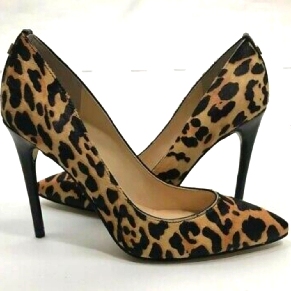 COPY - Ivanka Trump - Pump Heels Size 8M